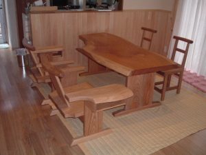 欅一枚板ダイニングテーブルと椅子