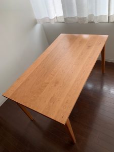 シンプルテーブル