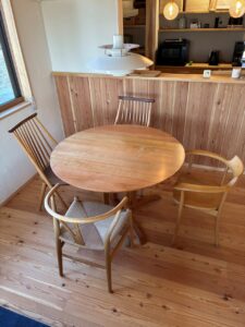 無垢丸テーブル